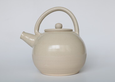 Charlie Manthorp - Teapot