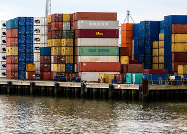 Delayed Containers