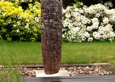 Menhir (2013)