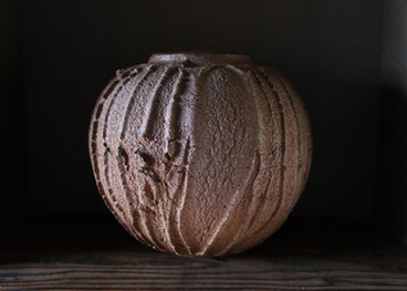 Patricia Shone - Earth Jar 9 "Longitudes" 2020