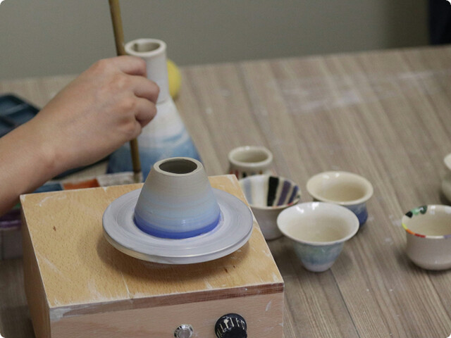 Which Glaze is Easiest to Use?