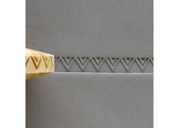Double V Finger Roller