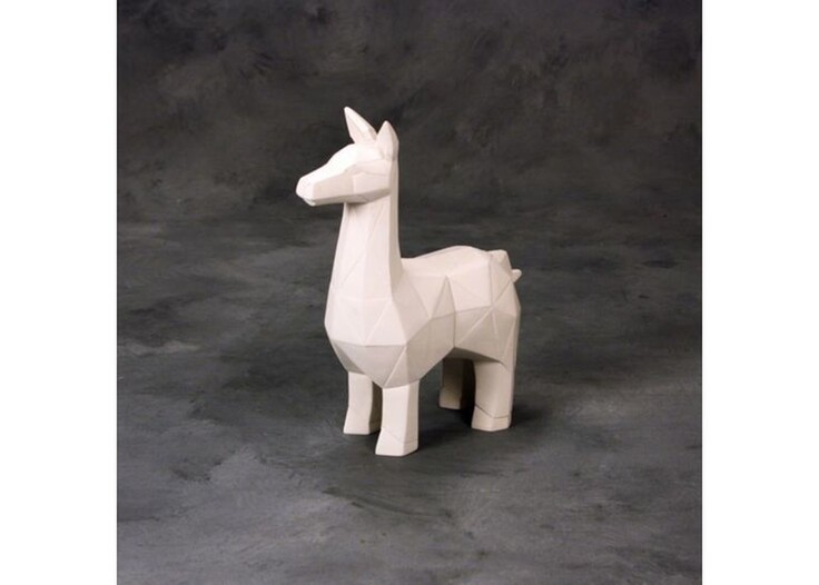 Faceted Llama - 7.25L x 3.75W x 9.5