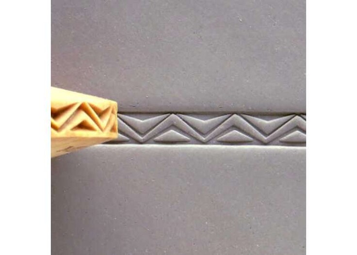 Fancy Zig Zags Finger Roller