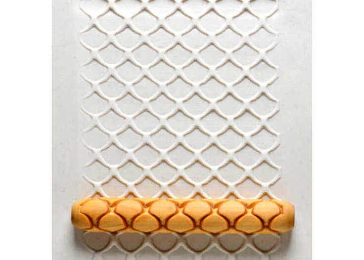 Fish Scales Hand Roller