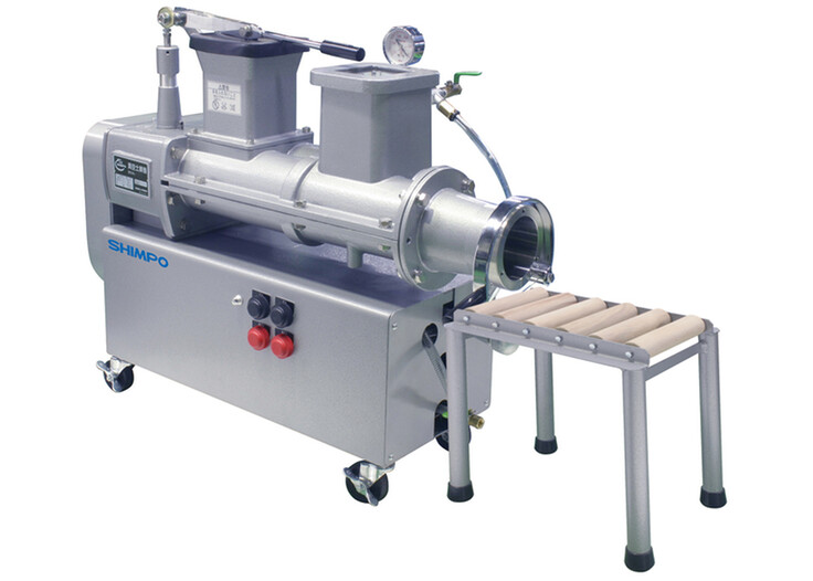 Shimpo NVA-04S De-airing Pugmill