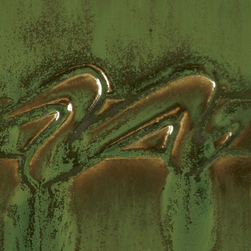 Photograph: Amaco Potters Choice Brush-On Glaze: Seaweed 473ml