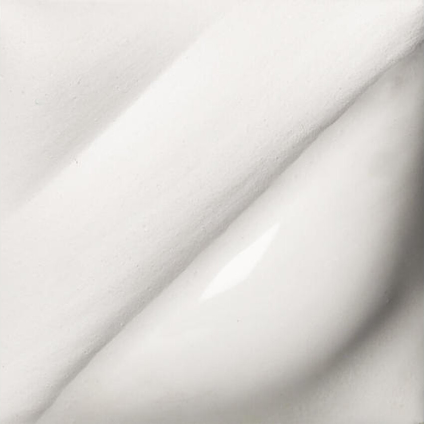 Photograph: Amaco Velvet Brush-On Underglaze: Ultra White 473ml