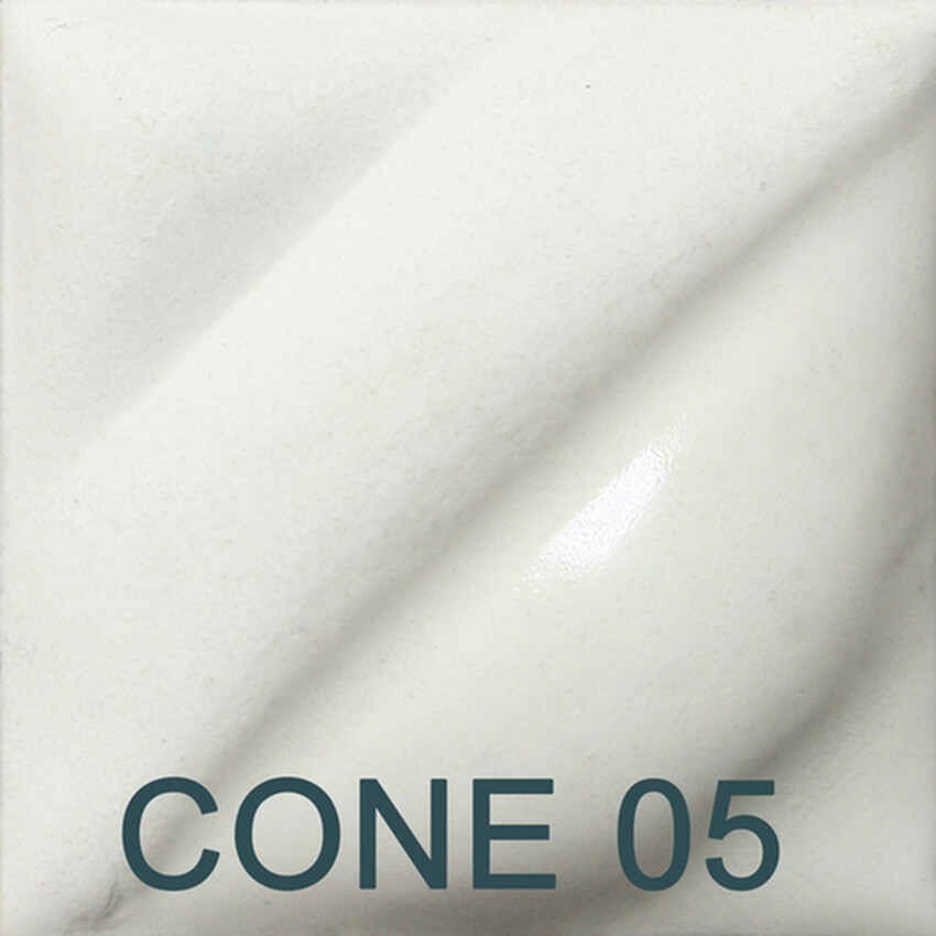 Photograph: Amaco Velvet Brush-On Underglaze: White 59ml