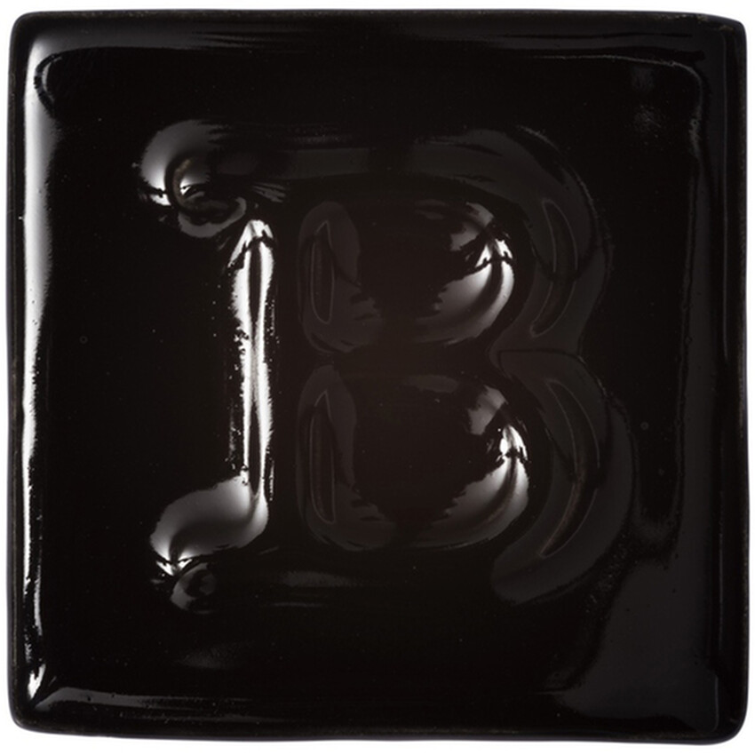 Photograph: BOTZ Earthenware Brush-On Glaze: Black 200ml
