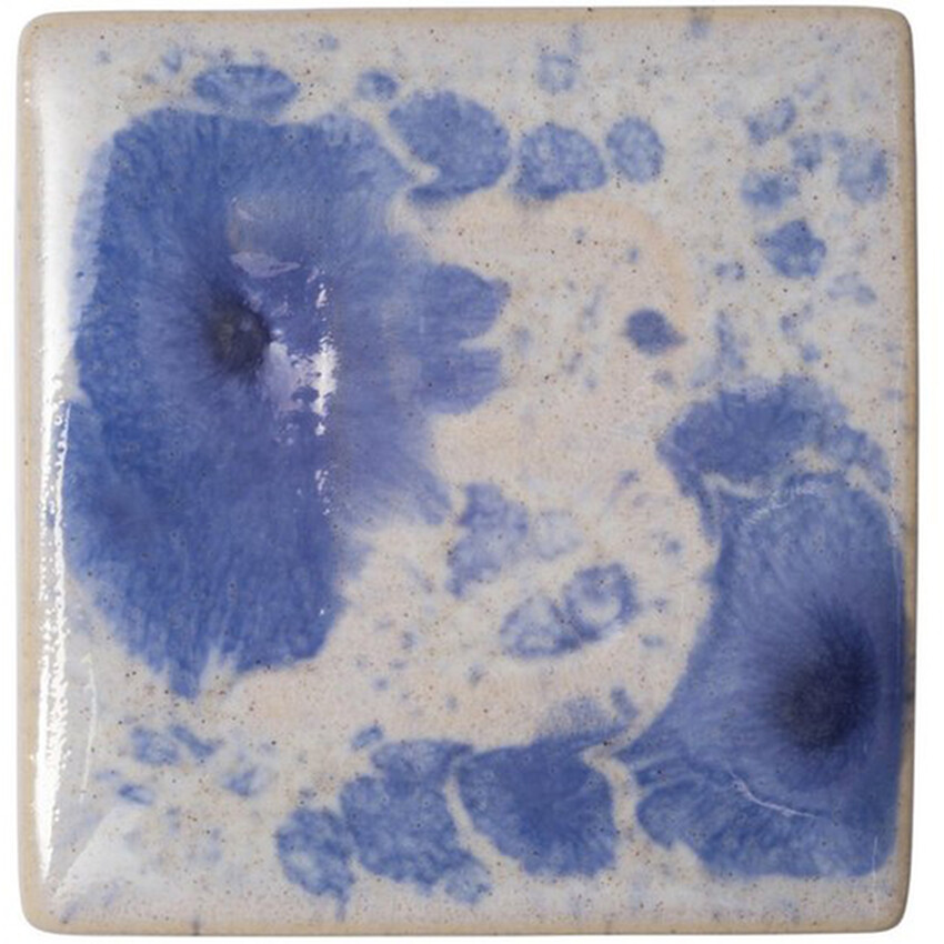 Photograph: BOTZ Earthenware Brush-On Glaze: Cumulus 200ml