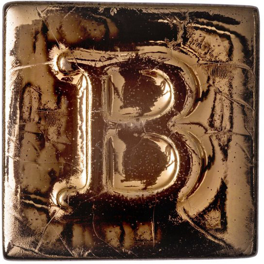 Photograph: BOTZ Earthenware Brush-On Glaze: Glossy Gold 200ml