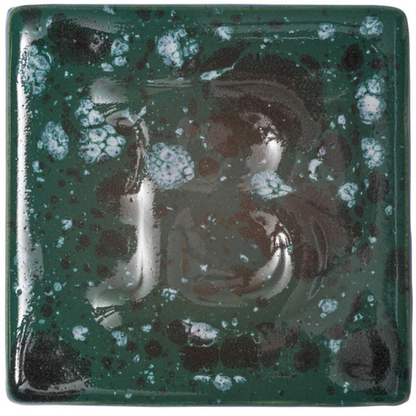 Photograph: BOTZ Earthenware Brush-On Glaze: Ivy  200ml