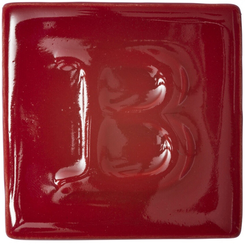 Photograph: BOTZ Earthenware Brush-On Glaze: Pillar Box Red 200ml