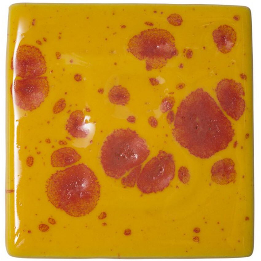 Photograph: BOTZ Earthenware Brush-On Glaze: Summer Aster 200ml