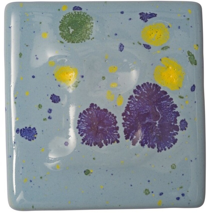 Photograph: BOTZ Earthenware Brush-On Glaze: Winter Magic 200ml