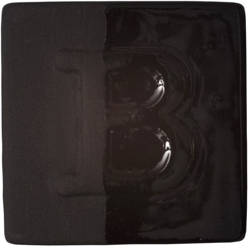 Photograph: Botz Engobes Brush On Glaze: Black 200ml