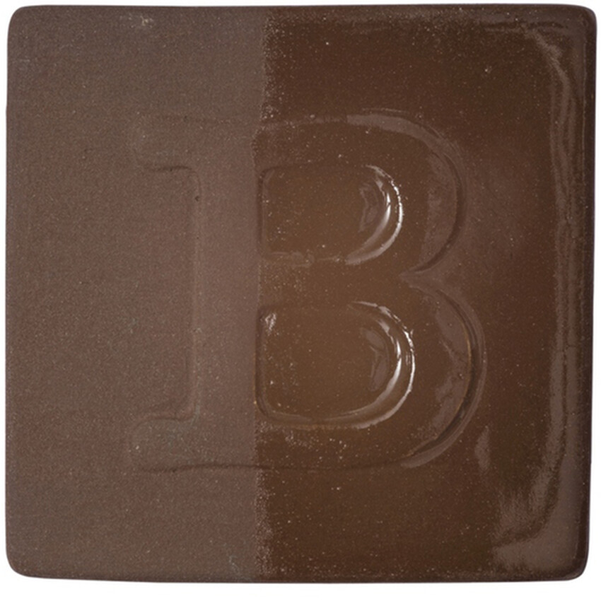 Photograph: Botz Engobes Brush On Glaze: Dark Brown 200ml