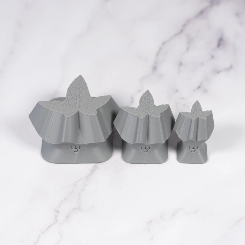 Photograph: Ceramind Stamp Set: Photo Textured Common Ivy
