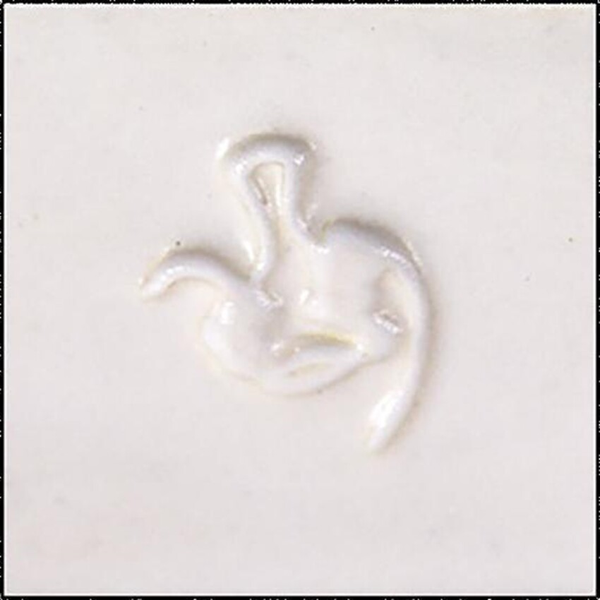 Photograph: Clayscapes Cone 5/6 Glaze: Lake Effect White 5lb