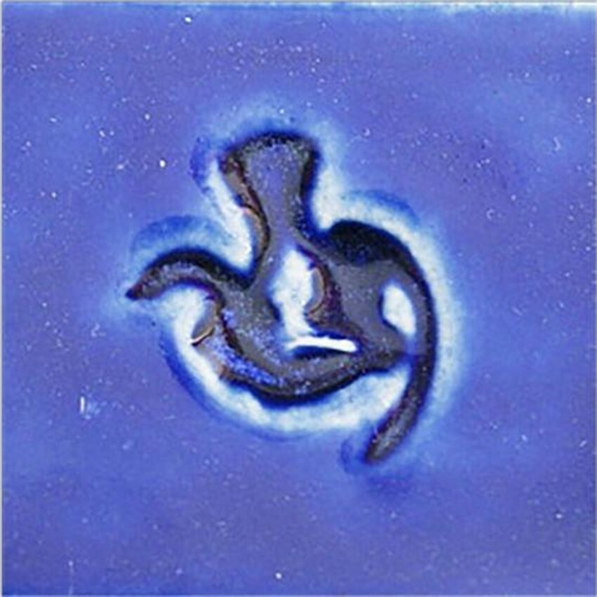 Photograph: Clayscapes Cone 5/6 Glaze: Royal Blue 5lb