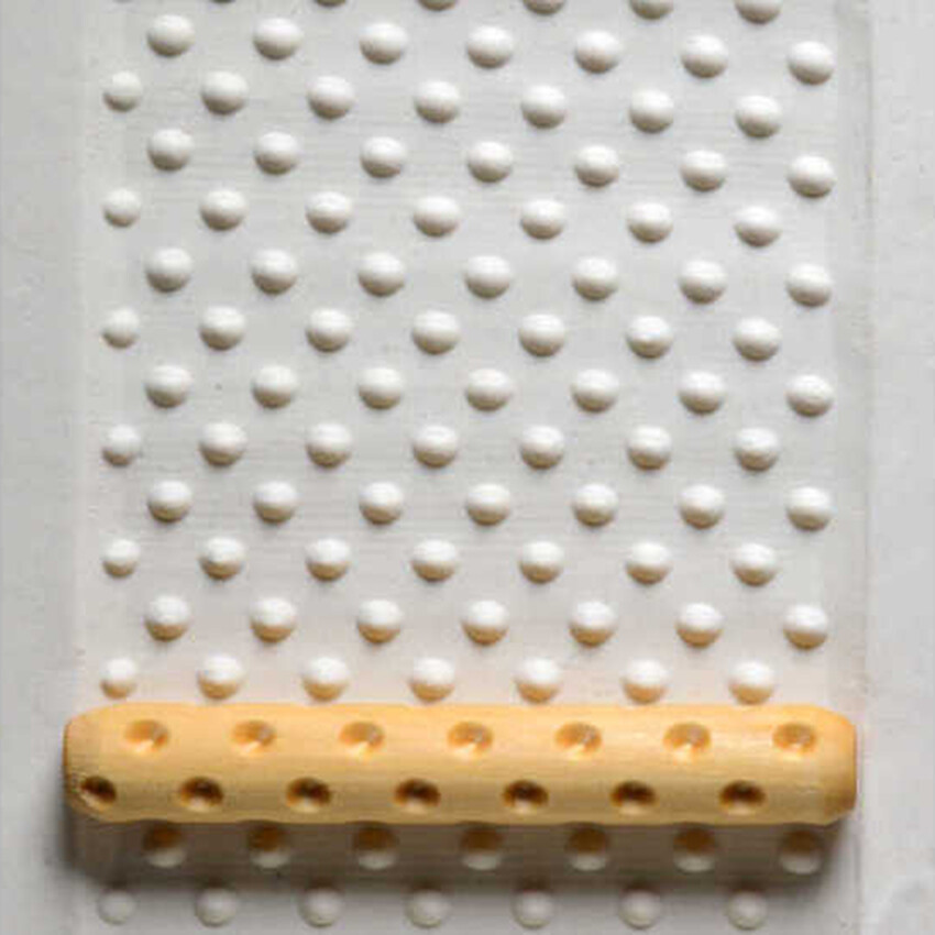 Photograph: Dots Hand Roller