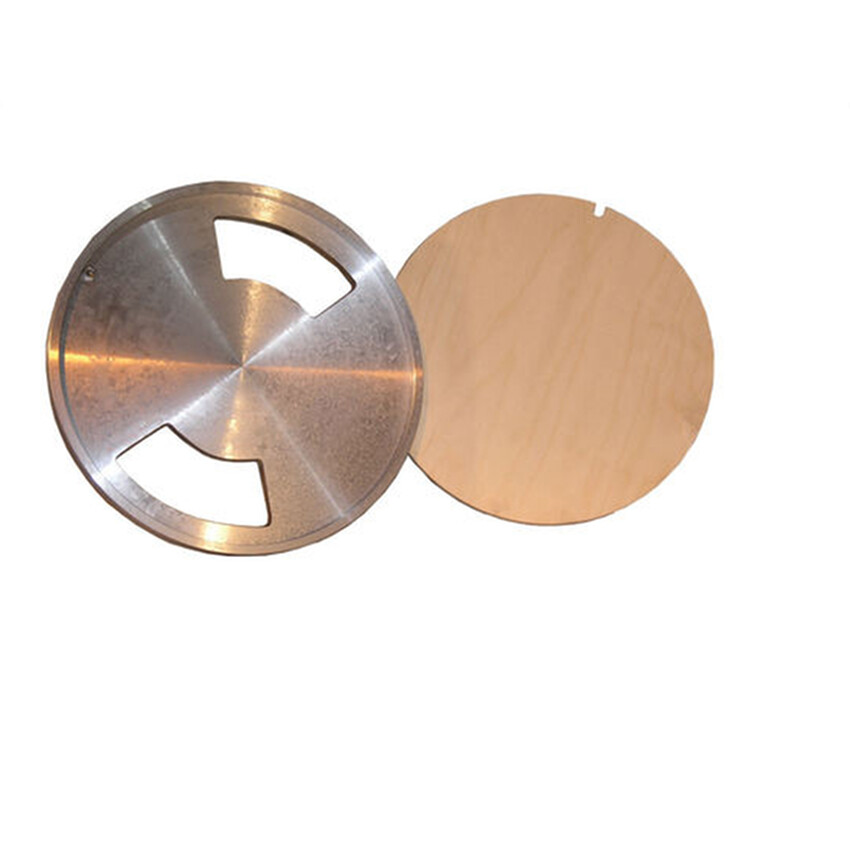 Photograph: Easi-Lift Wheelhead for Cowley Potters Wheel