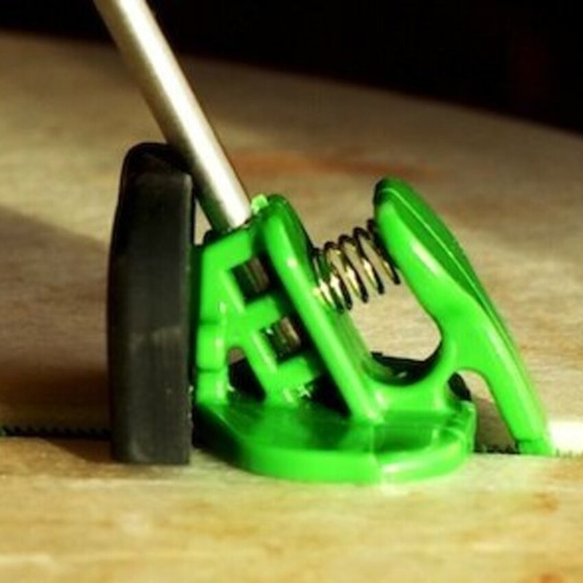 Photograph: Giffin Grip Flex Slider for out of round shapes (Set of 3)