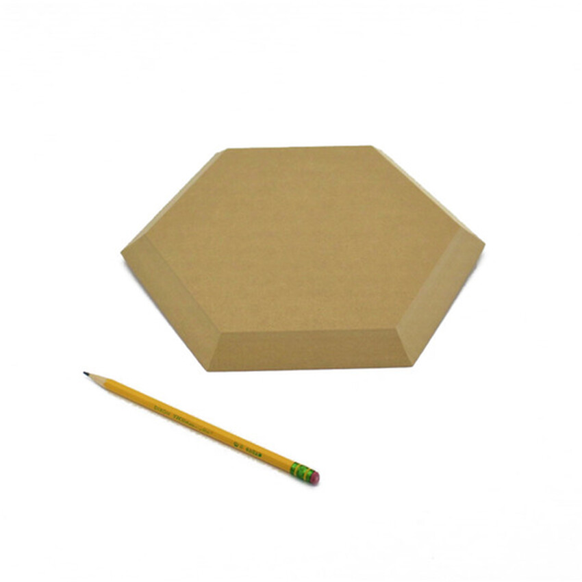 Photograph: GR Pottery Forms: OG Hexagon 9.5in