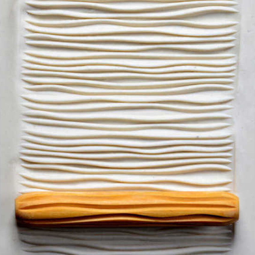 Photograph: Horizontal Lines Hand Roller