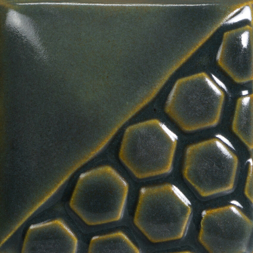 Photograph: Mayco Elements Brush-On Glaze: Waterfall 473ml