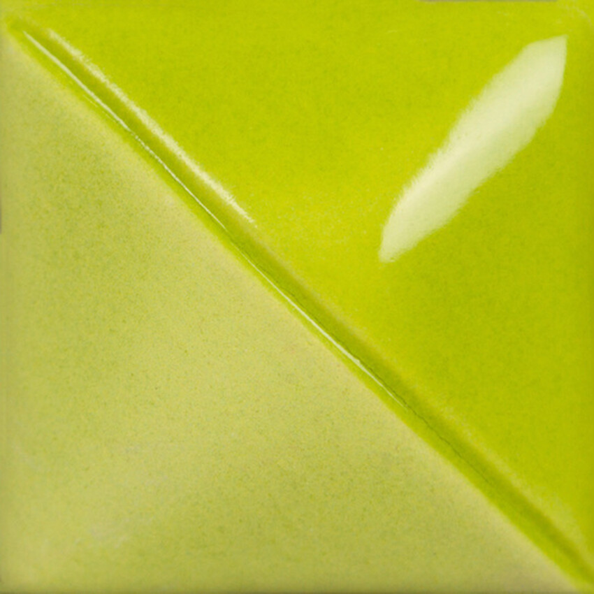 Photograph: Mayco Fundamentals Brush-on Underglaze: Lime Green 473ml