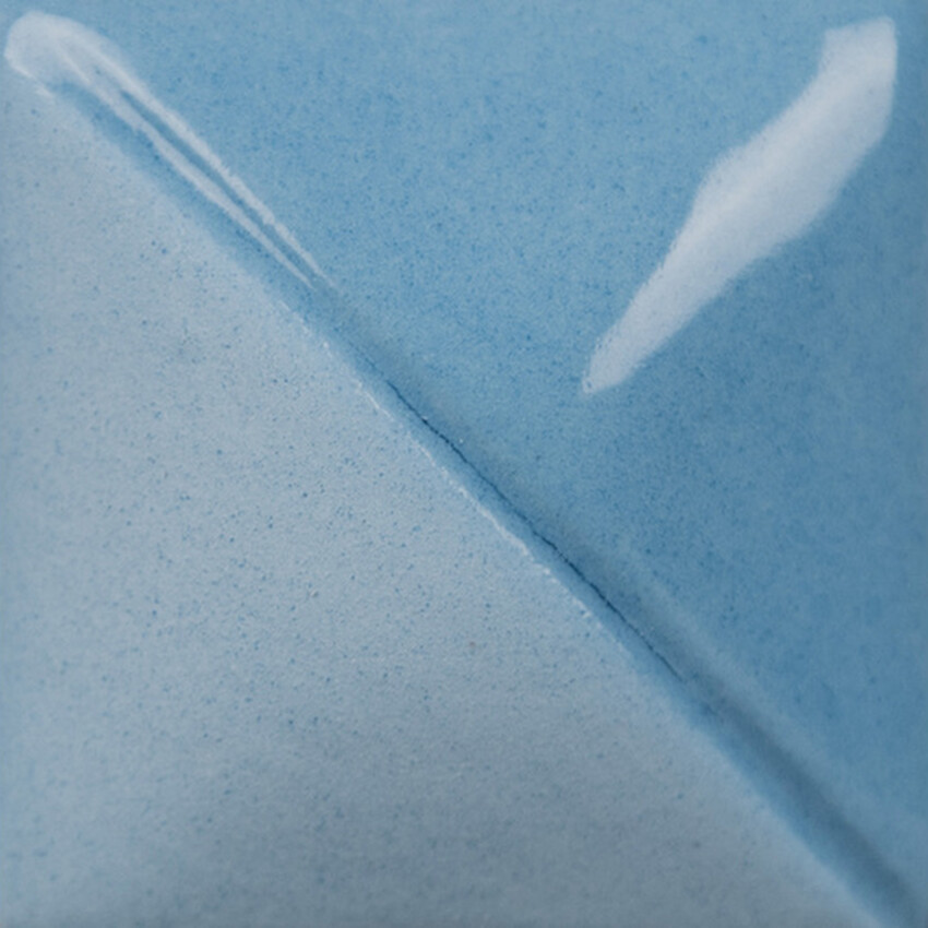 Photograph: Mayco Fundamentals Underglaze: Electra Blue 118ml