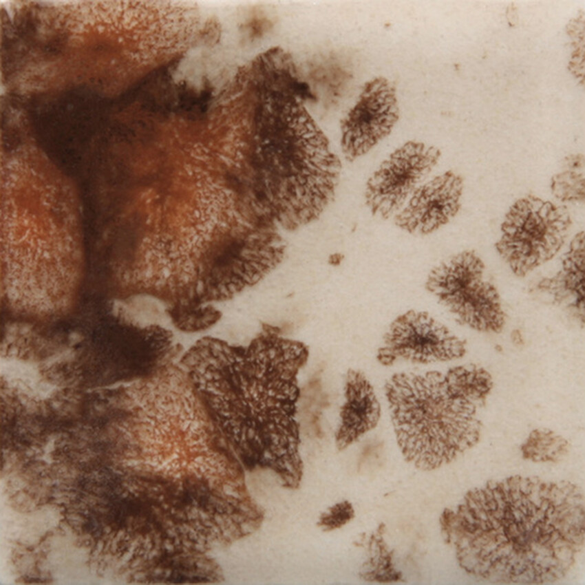 Photograph: Mayco Jungle Gems Brush-On Glaze: Yadro Print  118ml