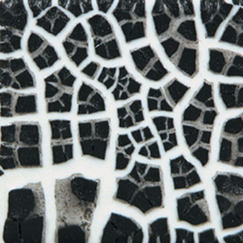 Photograph: Mayco Specialty: Cobblestone - Black 473ml