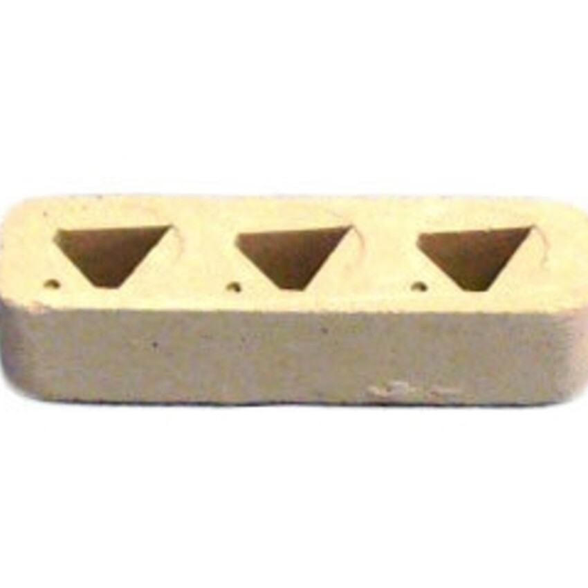Photograph: Orton 3-Hole Plaque/Socket for Large Cones