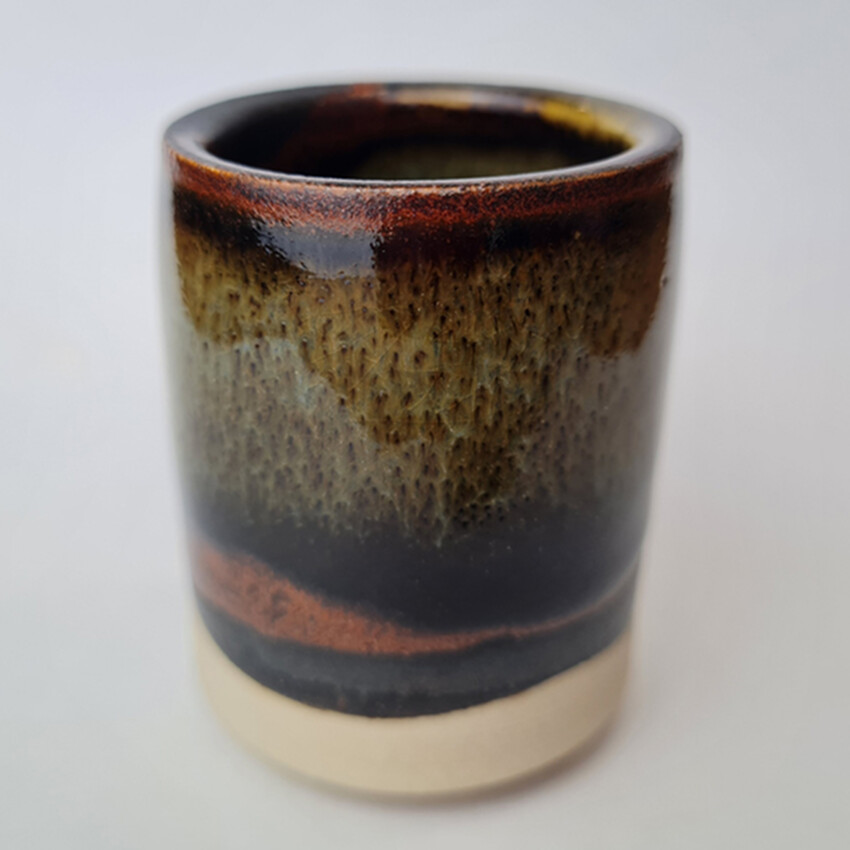 Photograph: Reactive Slip 1180-1230C