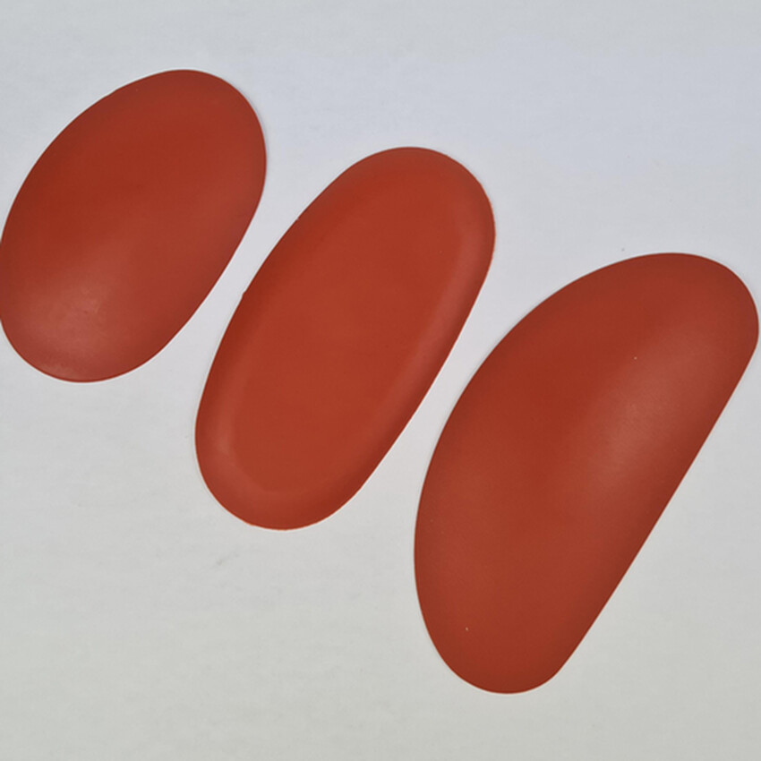 Photograph: Set of 3 Rubber Kidney Palettes