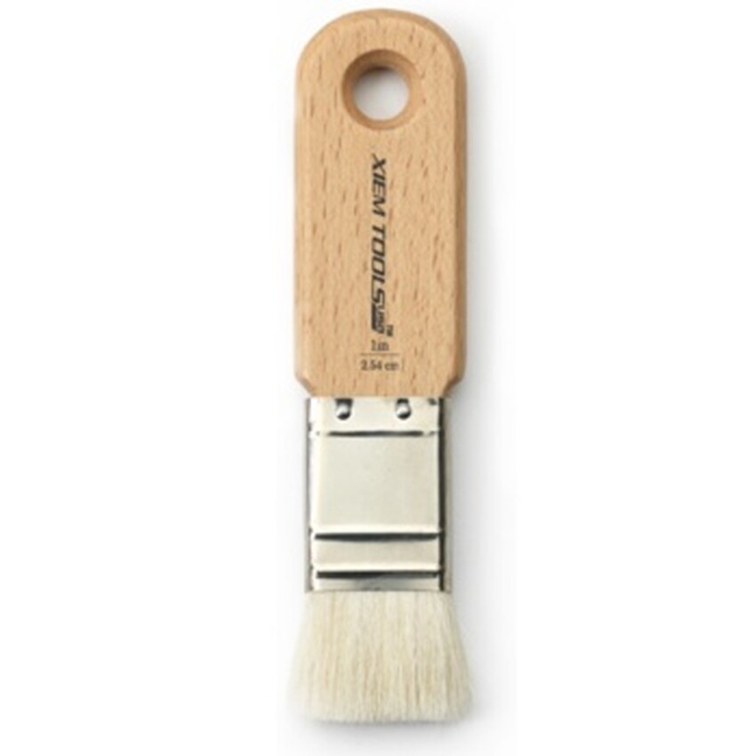 Photograph: Short Cut Glaze Brush 1