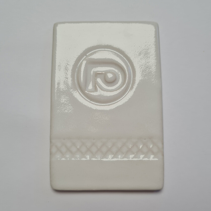 Photograph: Stoneware White Opaque 1230-1300C (L)