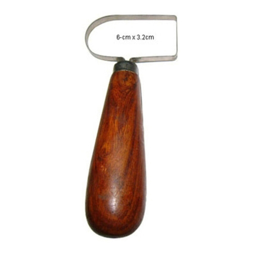 Photograph: Strip Tool: Wooden handle/blued steel 15cm