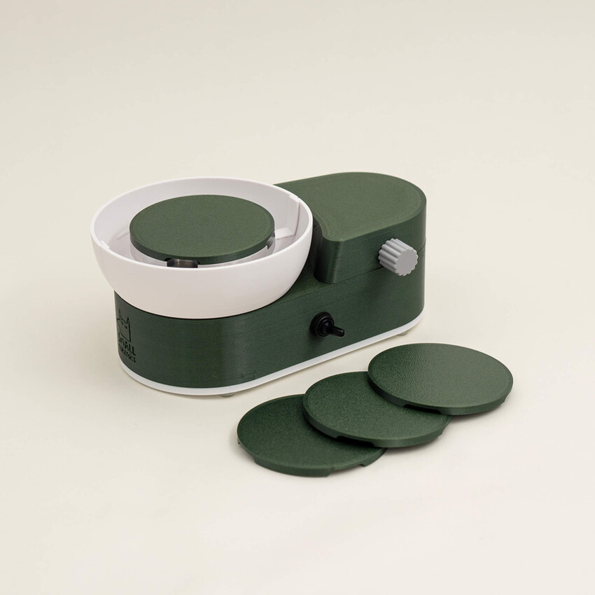 Photograph: The Small Ceramics 'Lite' Potters Wheel - Forest