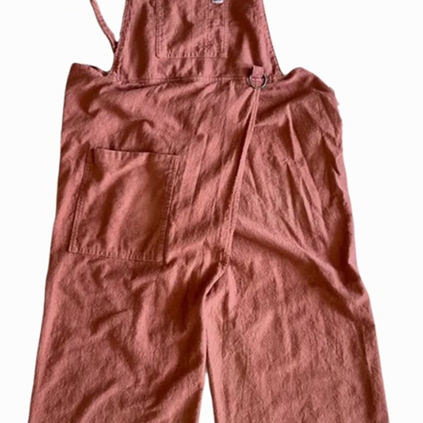 Photograph: The Walking Apron: Nantucket Red (Classic size)