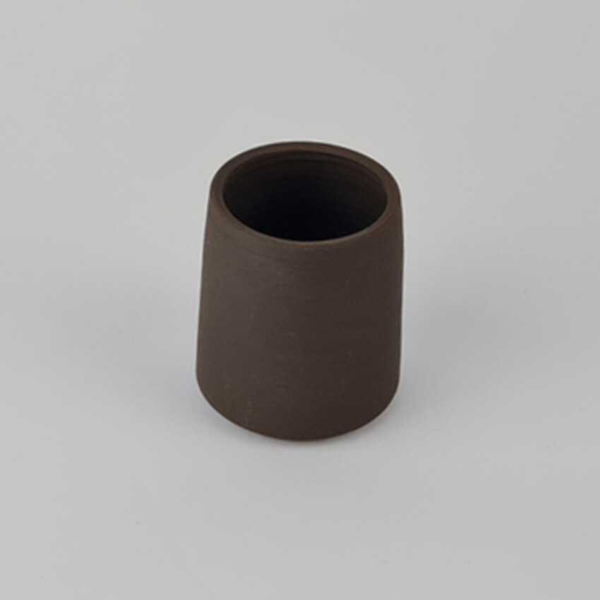 Photograph: Vulcan Black Stoneware (Fine) 1200-1240C