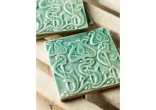 Relief Flower Tile - Froyle Tiles - Photo Cristian Barnett