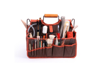 Art Bag: efficient and easy solution to ceramic tool storage