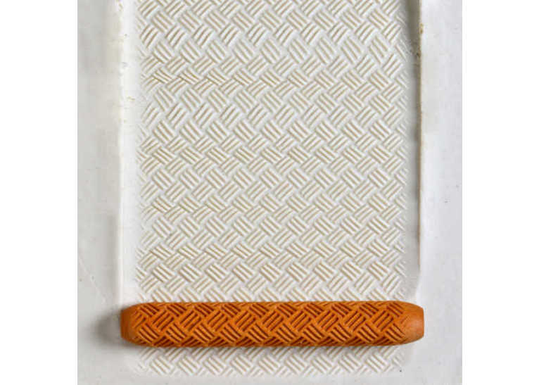 MKM 10cm HandRoller Design 24. Fine Basketweave. MKM 10cm HandRoller Design 24. Fine Basketweave.
