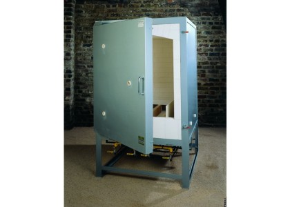 Potclays Thor NGK400 Gas Kiln. Capacity 40.0cf or 1132 litres