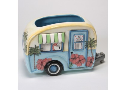 Vintage Camper by Mayco: 6 x 10 x 6W