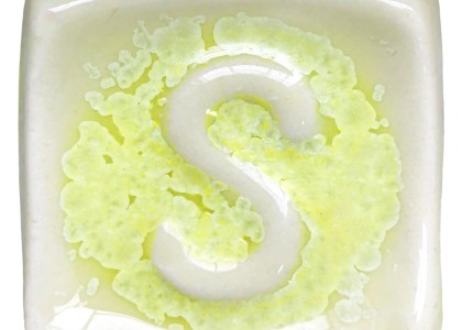 Cerco ^5/6 Crystal Glaze: Moldavite 118ml